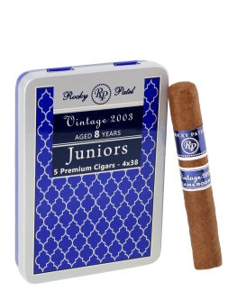 Rocky Patel Vintage 2003 Juniors 5